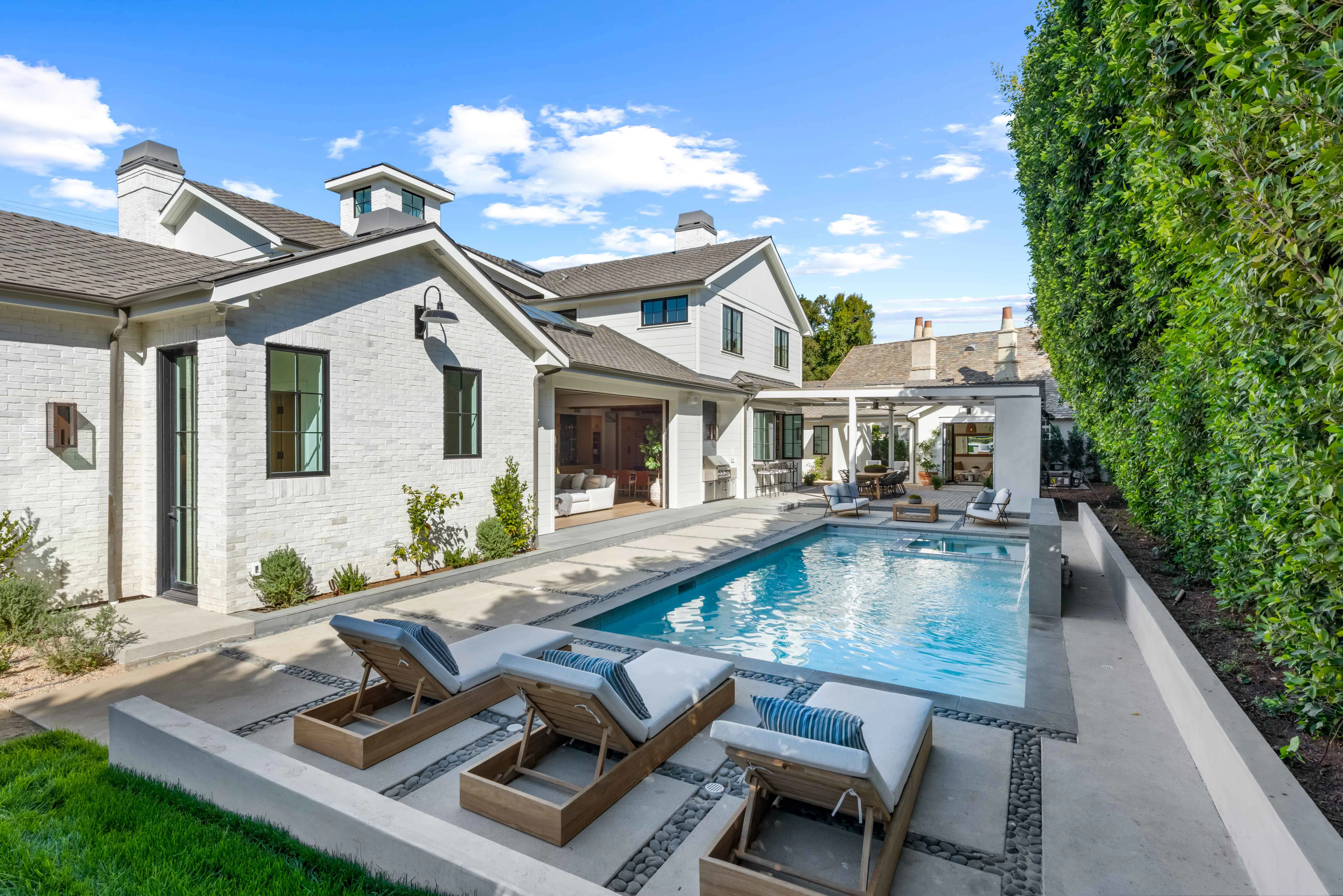 Meridith-Baer-Home-Home-Staging-California-Luxury-Homes-The-Farmstead-Outdoor